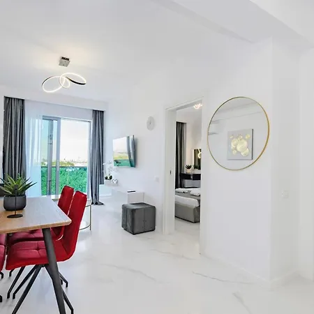 Blue 804 Wave Apartment Navodari